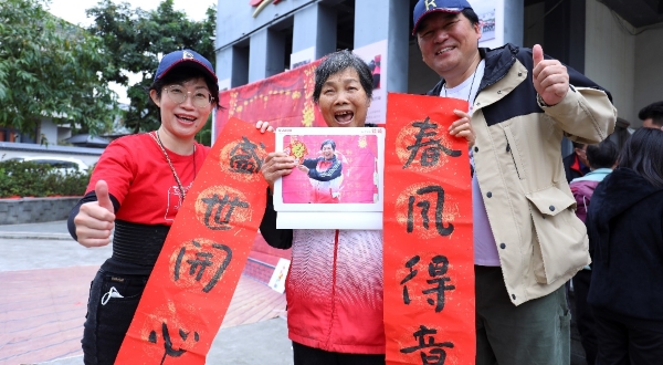 用影像记录美丽乡村，佳能（中国）走进江门市开平市塘口镇祖宅村“送幸福大片”
